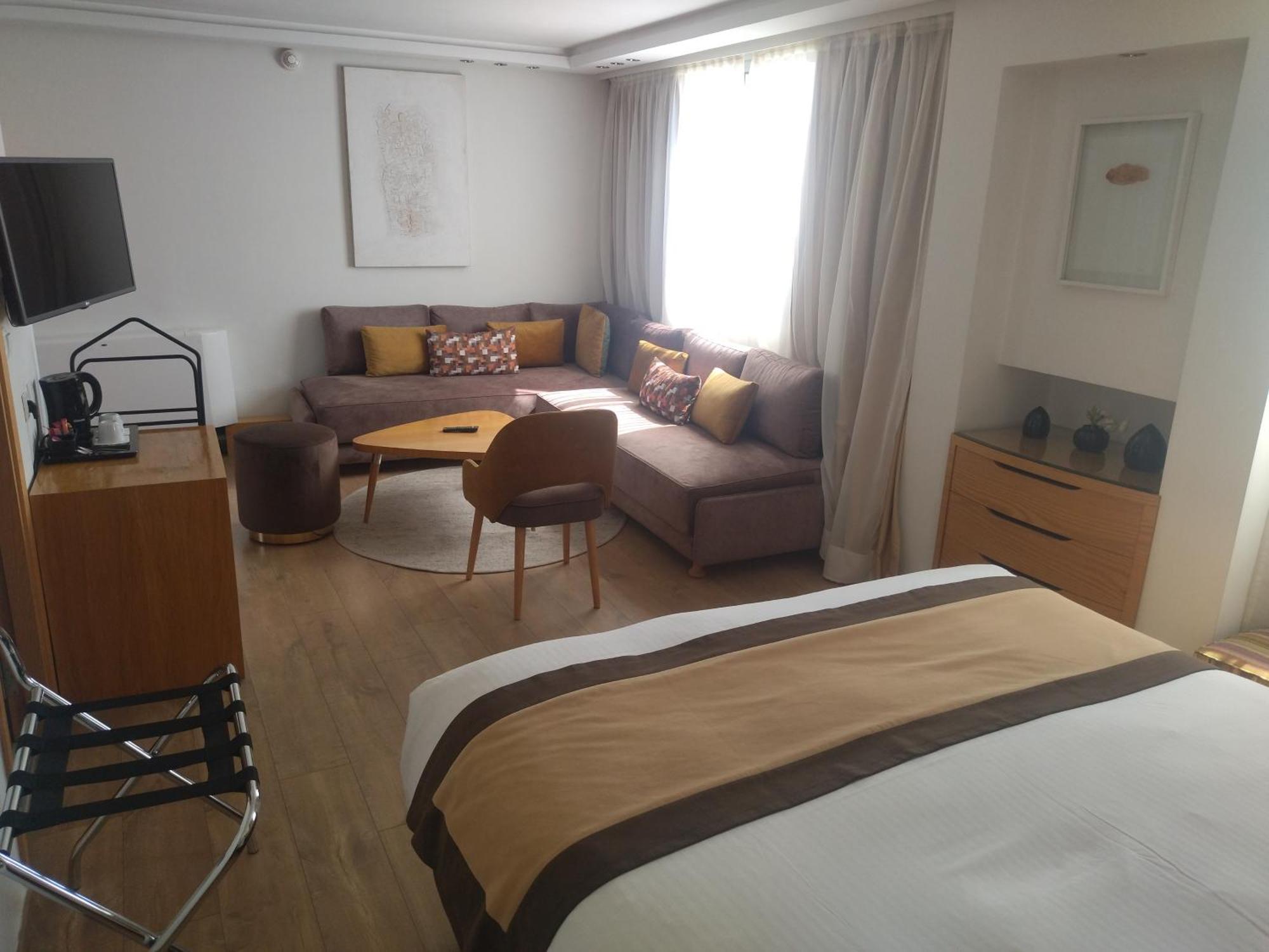 Le Pietri Urban Hotel Rabat Zewnętrze zdjęcie